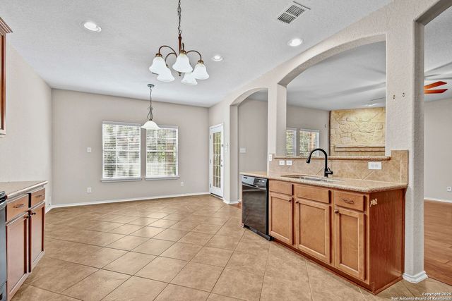 9211 Rainbow Creek, San Antonio, TX 78245