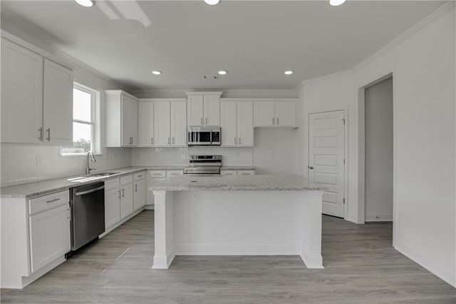 7240 Millbrae Walk, Flowery Branch, GA 30542