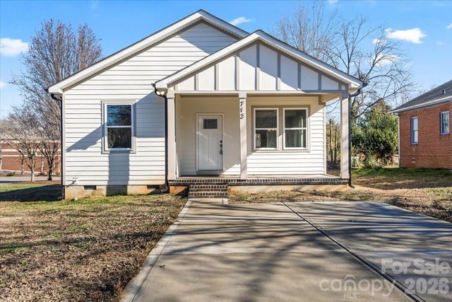 712 N Washington Street, Shelby, NC 28150