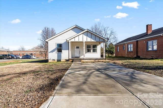 712 N Washington Street, Shelby, NC 28150