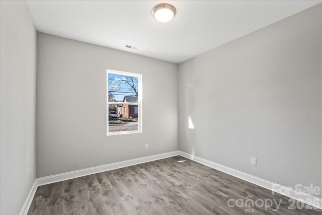 712 N Washington Street, Shelby, NC 28150