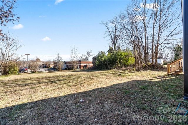 712 N Washington Street, Shelby, NC 28150