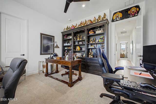 39012 N 6TH Drive, Phoenix, AZ 85086