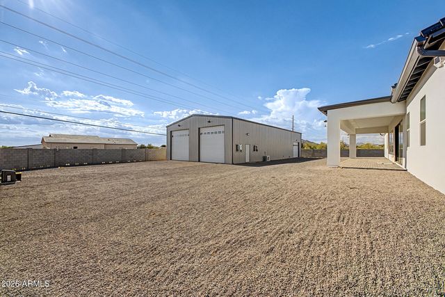 39012 N 6TH Drive, Phoenix, AZ 85086