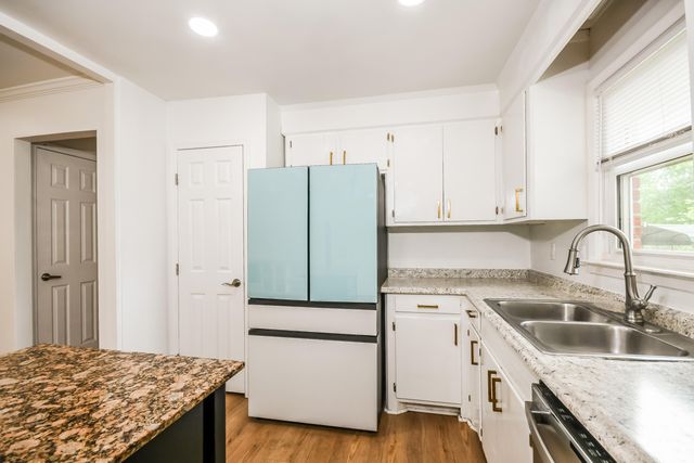 2373 Otranto Road, North Charleston, SC 29406