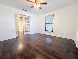 2003 E 12th ST, Austin, TX 78702
