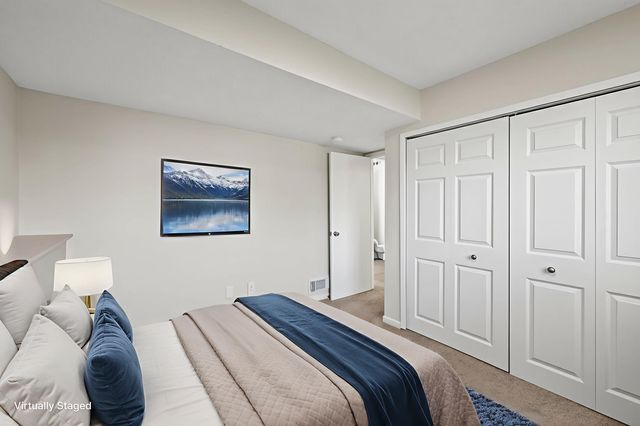 7940 Lad Parkway, Brooklyn Park, MN 55443