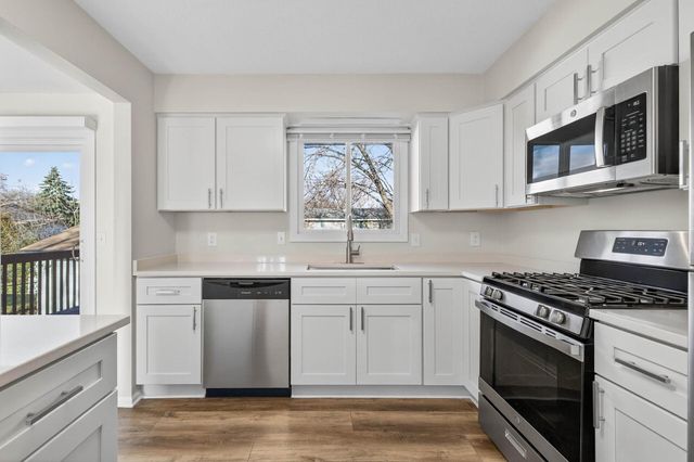 7940 Lad Parkway, Brooklyn Park, MN 55443