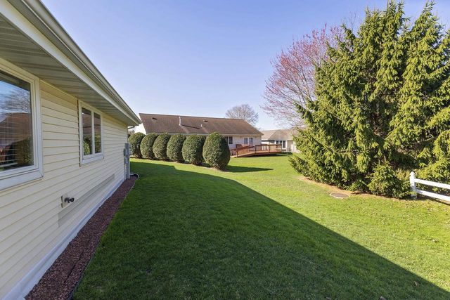 615 Shah Avenue, Fort Atkinson, WI 53538