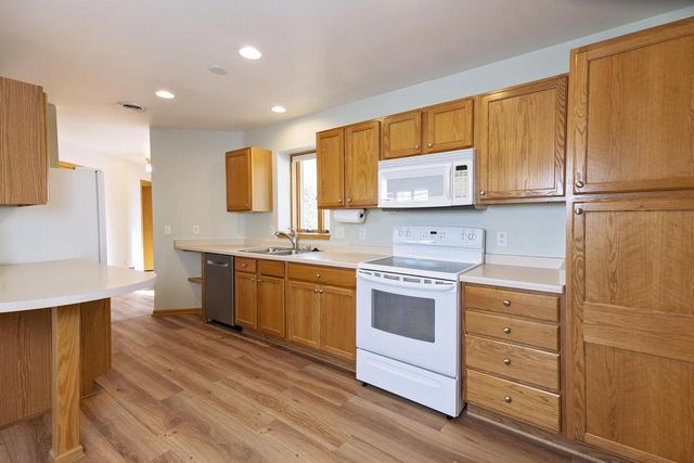 615 Shah Avenue, Fort Atkinson, WI 53538