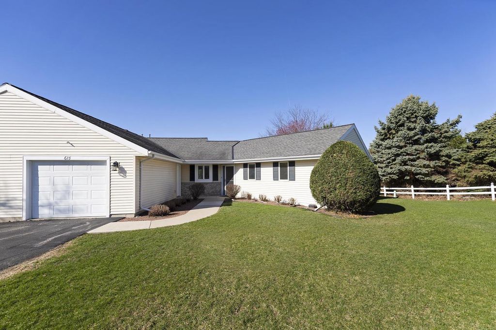 615 Shah Avenue, Fort Atkinson, WI 53538