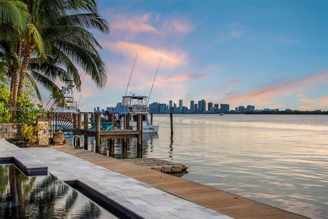 7810 Miami View Dr, North Bay Village, FL 33141