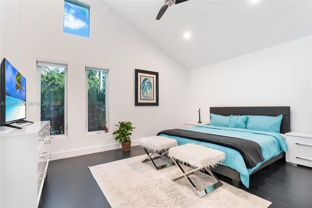 7810 Miami View Dr, North Bay Village, FL 33141