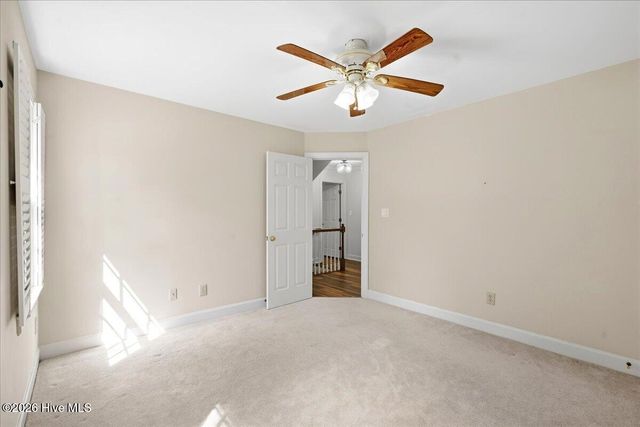 5002 Greenbrier Lane N, Wilson, NC 27896