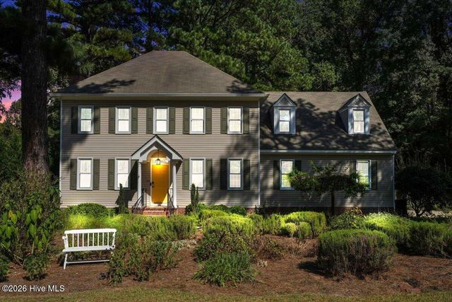 5002 Greenbrier Lane N, Wilson, NC 27896
