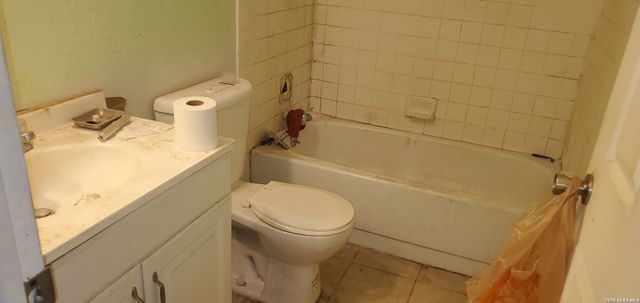 8982 Old Sky, San Antonio, TX 78242