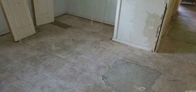 8982 Old Sky, San Antonio, TX 78242