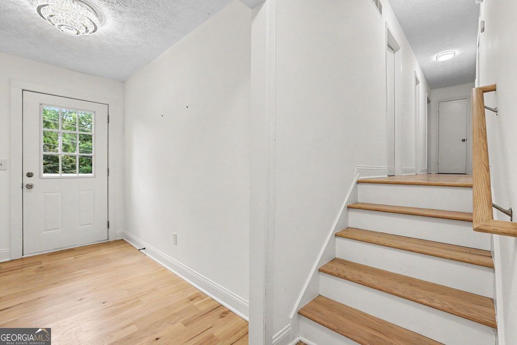3919 Lower Roswell Road, Marietta, GA 30068 — photo 5
