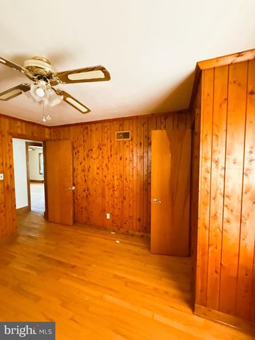 4 E FINLEY RD, Bridgeton, NJ 08302