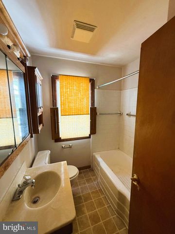 4 E FINLEY RD, Bridgeton, NJ 08302