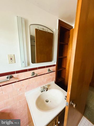 4 E FINLEY RD, Bridgeton, NJ 08302