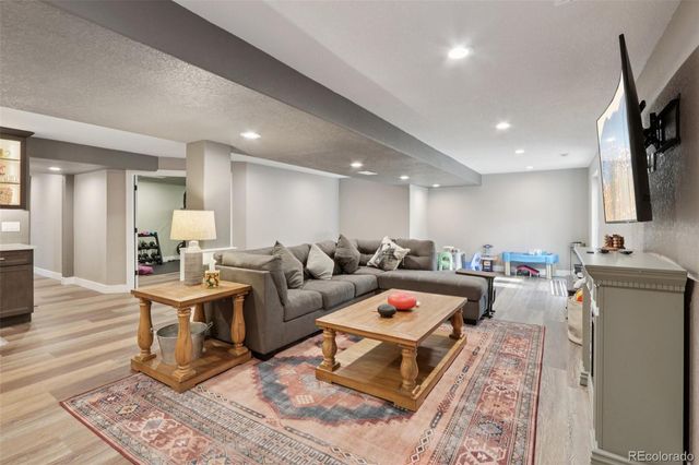 6957 Peppertree Drive, Niwot, CO 80503