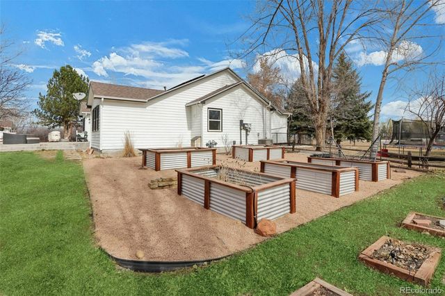 6957 Peppertree Drive, Niwot, CO 80503
