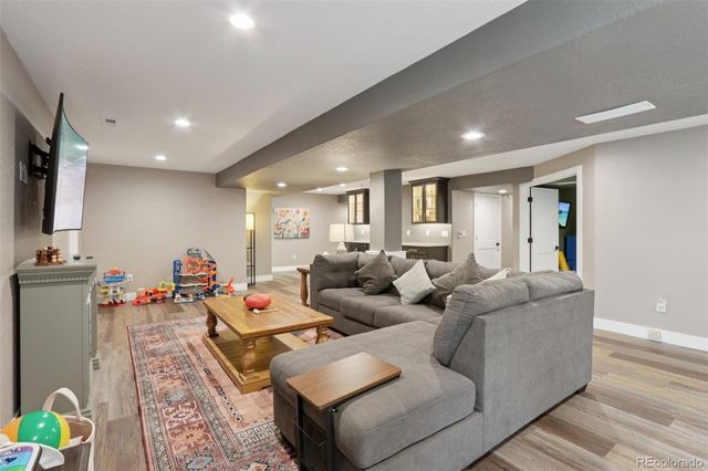 6957 Peppertree Drive, Niwot, CO 80503