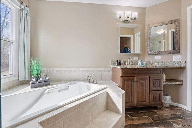 6957 Peppertree Drive, Niwot, CO 80503