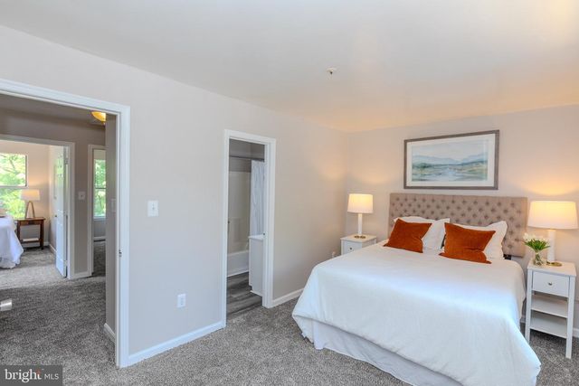1319 UPCOT CT, Capitol Heights, MD 20743