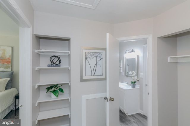 1319 UPCOT CT, Capitol Heights, MD 20743