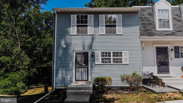 1319 UPCOT CT, Capitol Heights, MD 20743