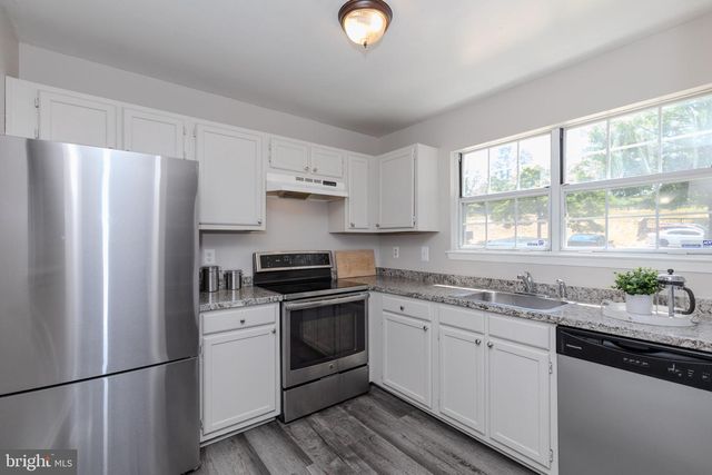 1319 UPCOT CT, Capitol Heights, MD 20743