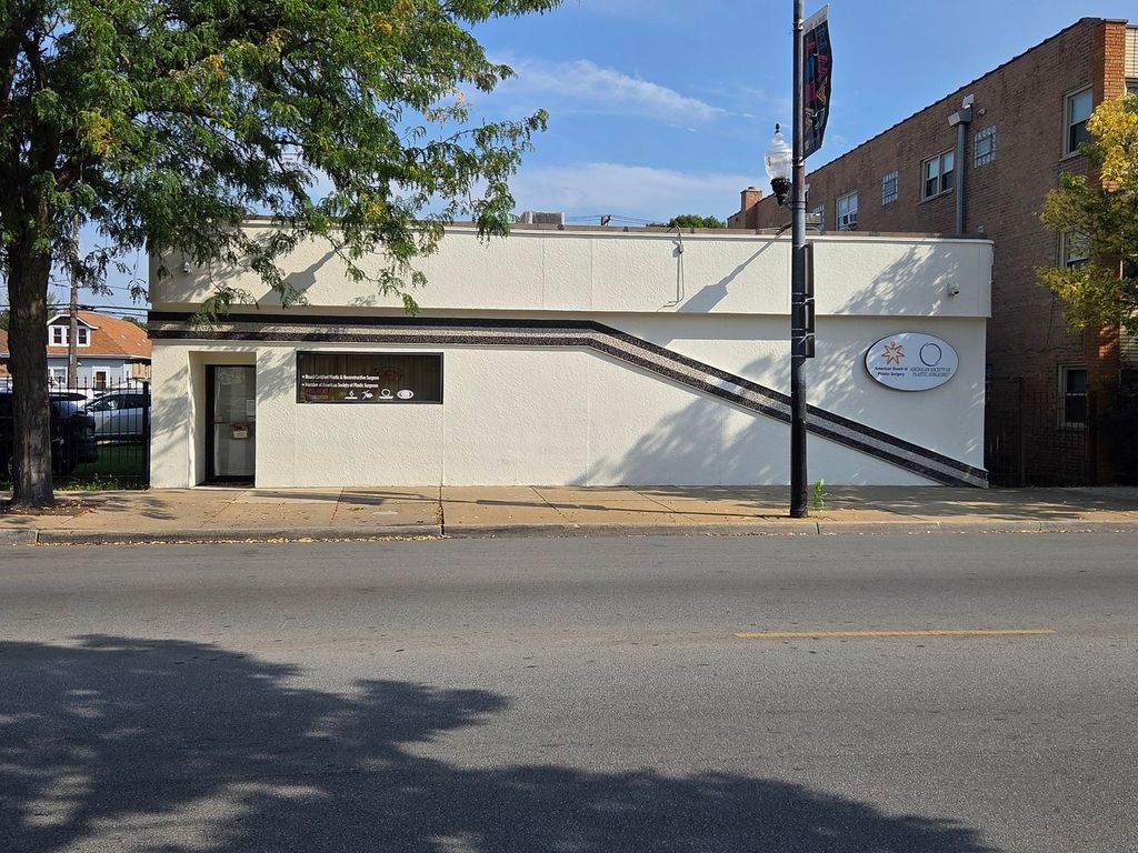3918 W 63rd Street, Chicago, IL 60629 — photo 2
