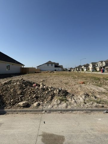 1109 Runway Road, Fort Worth, TX 76131
