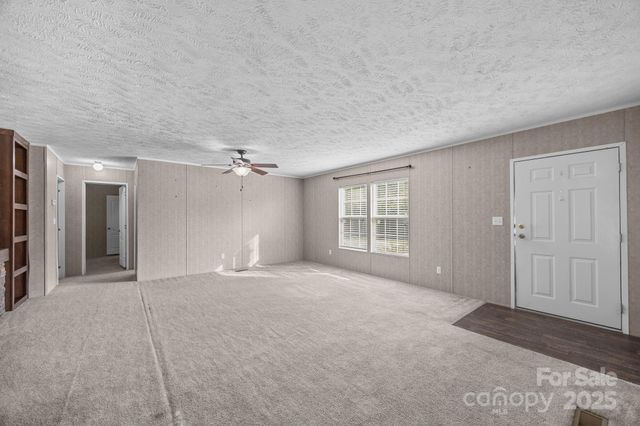 154 Turkey Pen Gap Road, Horse Shoe, NC 28742