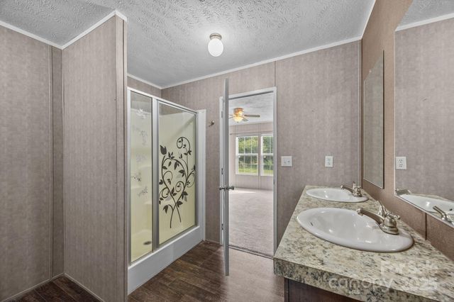 154 Turkey Pen Gap Road, Horse Shoe, NC 28742