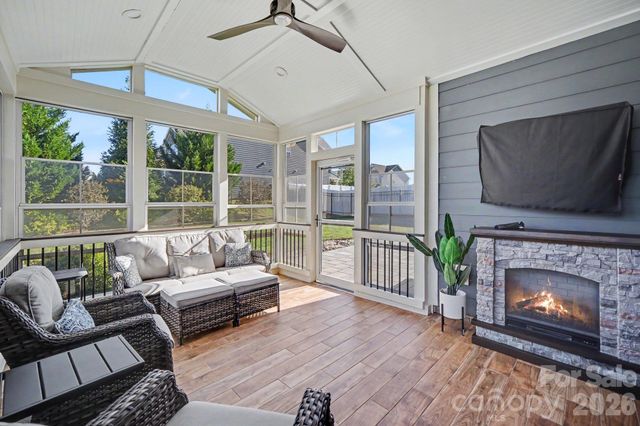 4410 Huntley Glen Drive, Pineville, NC 28134