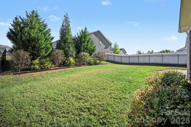 4410 Huntley Glen Drive, Pineville, NC 28134