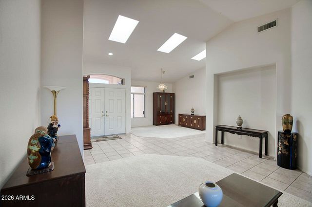 15220 W LAS BRIZAS Lane, Sun City West, AZ 85375
