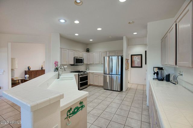 15220 W LAS BRIZAS Lane, Sun City West, AZ 85375