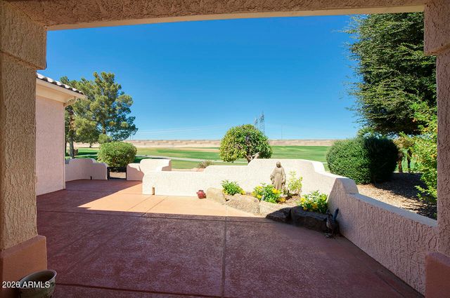 15220 W LAS BRIZAS Lane, Sun City West, AZ 85375