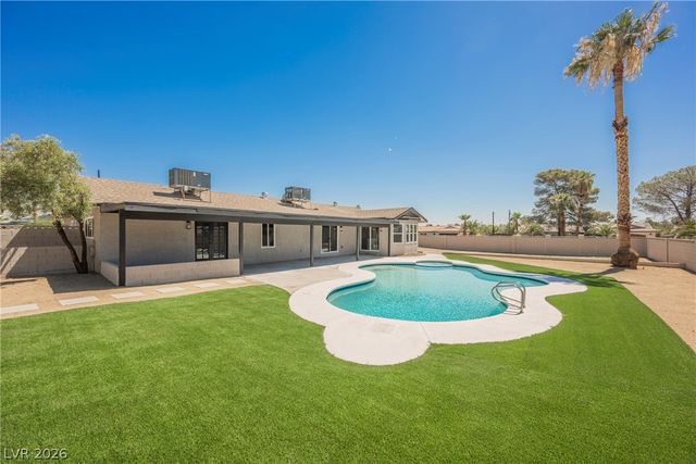 2755 South Torrey Pines Drive, Las Vegas, NV 89146