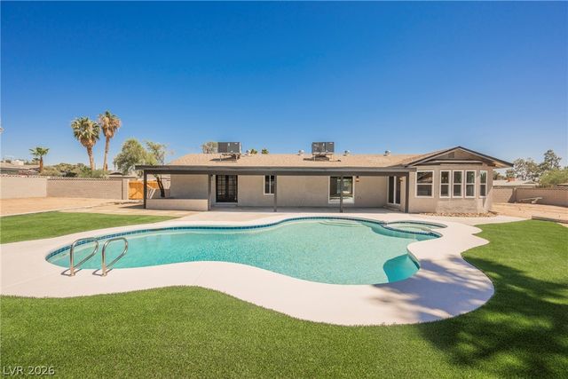 2755 South Torrey Pines Drive, Las Vegas, NV 89146