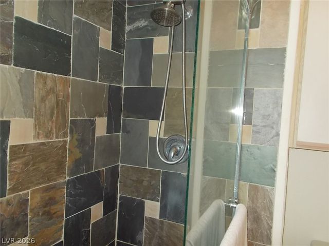 260 East Flamingo Road 224, Las Vegas, NV 89169