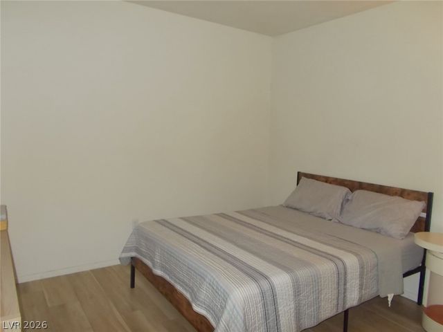260 East Flamingo Road 224, Las Vegas, NV 89169