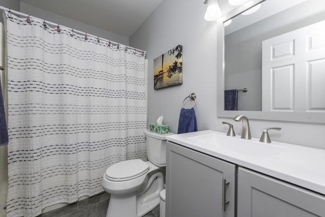 1088 102nd STREET, Pleasant Prairie, WI 53158