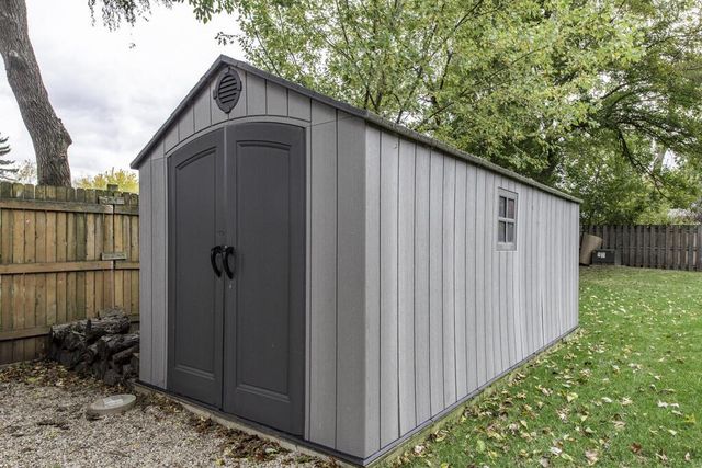 1088 102nd STREET, Pleasant Prairie, WI 53158