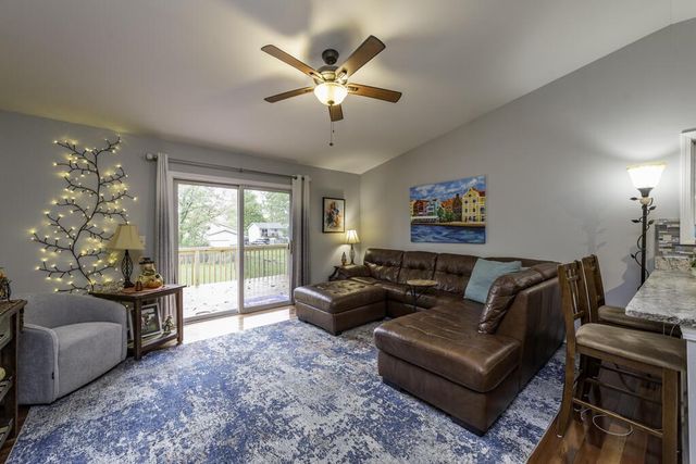 1088 102nd STREET, Pleasant Prairie, WI 53158