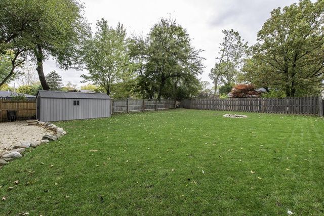 1088 102nd STREET, Pleasant Prairie, WI 53158